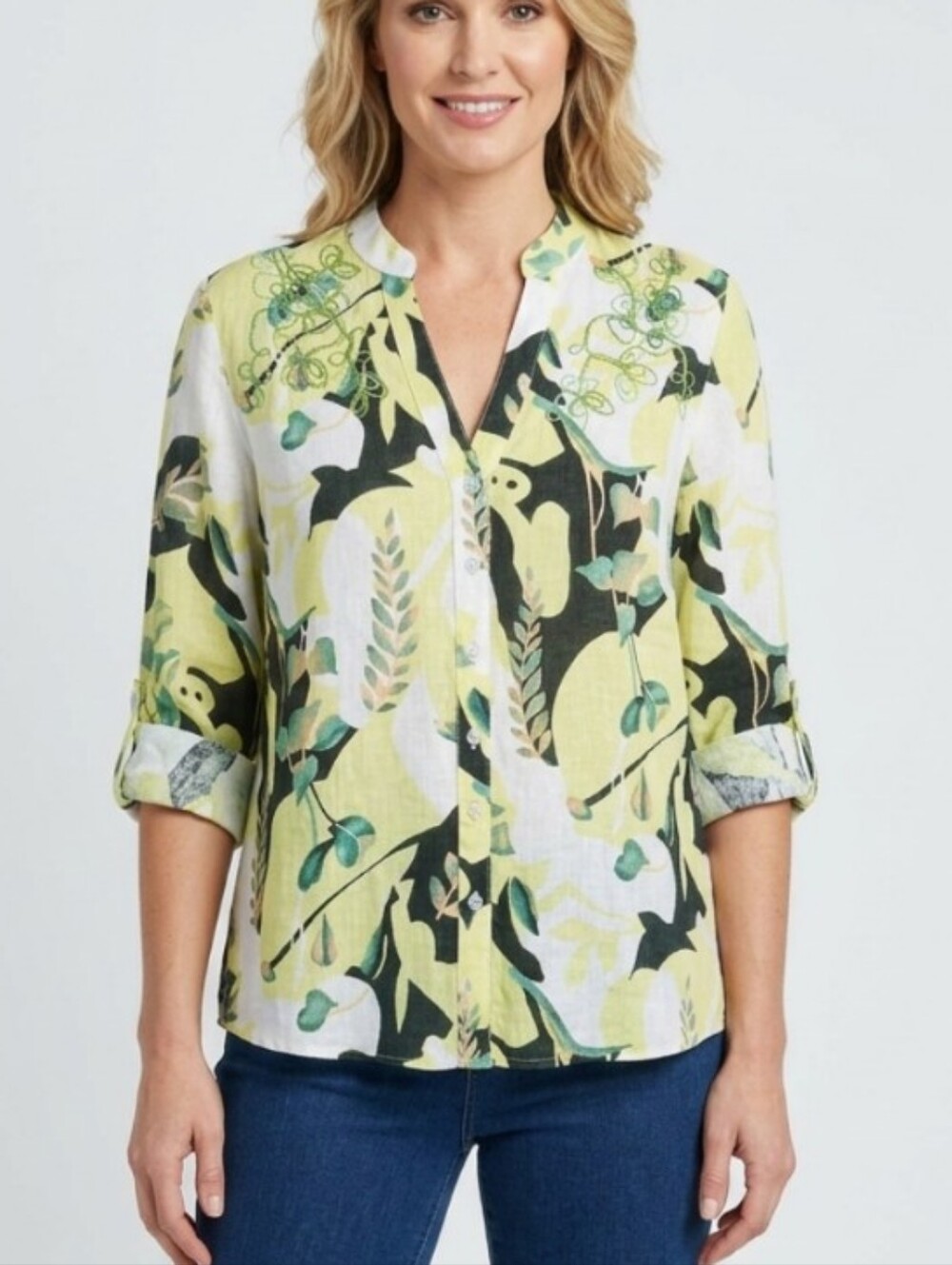 CC Floral Button-Up Embroidery Blouse Size XL NWT